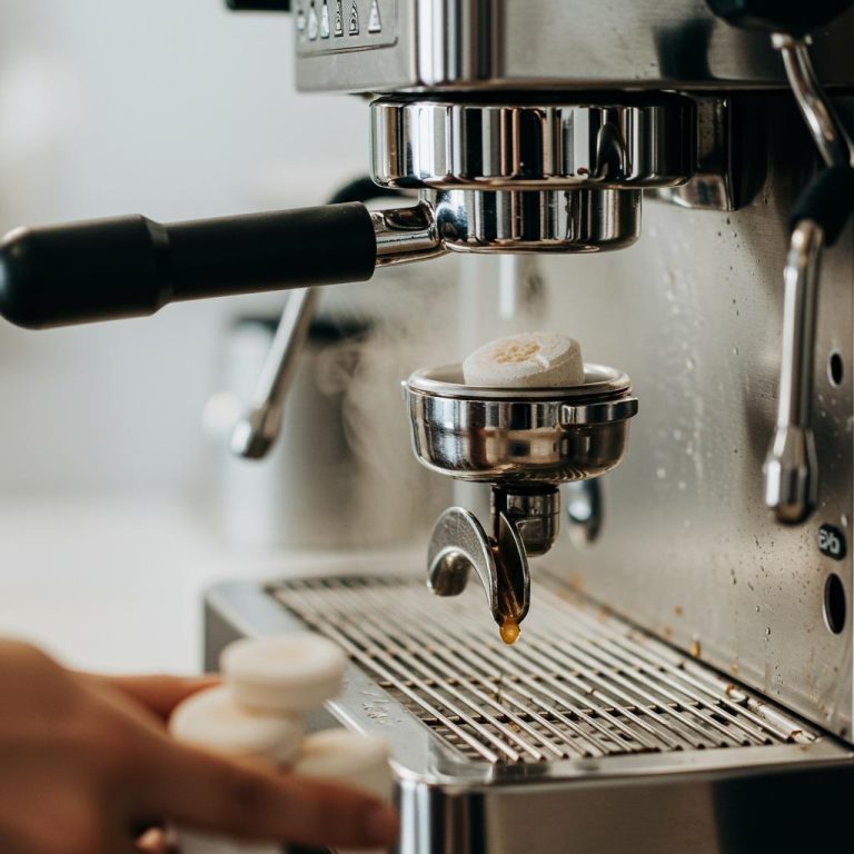 Espresso Machine Cleaning Tablets: The Ultimate Guide to Safe & Effective Cleaning